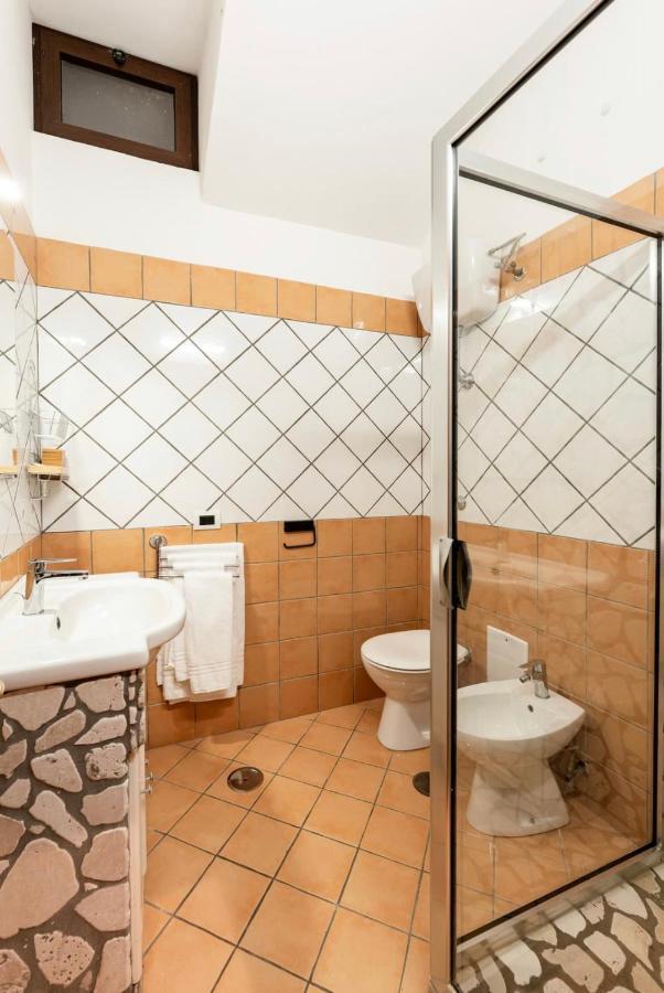 B&B Civico 8 Помпей Екстериор снимка