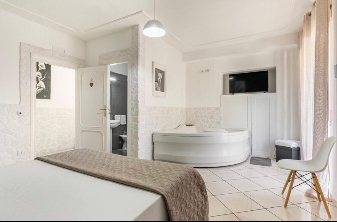 B&B Civico 8 Помпей Екстериор снимка