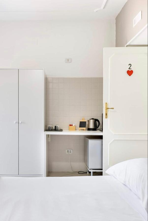 B&B Civico 8 Помпей Екстериор снимка