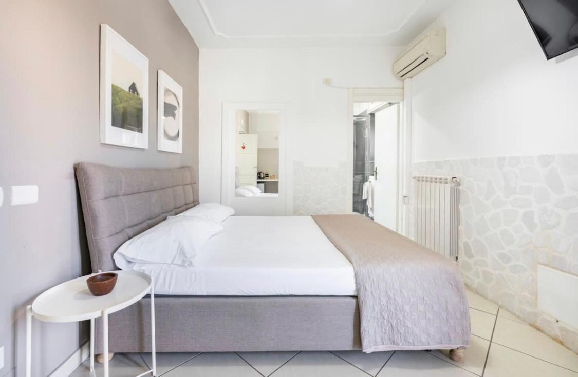 B&B Civico 8 Помпей Екстериор снимка