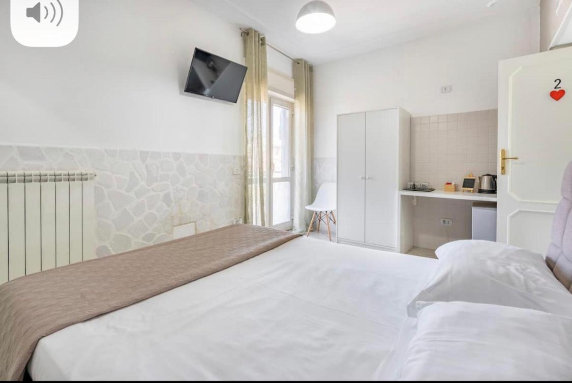 B&B Civico 8 Помпей Екстериор снимка