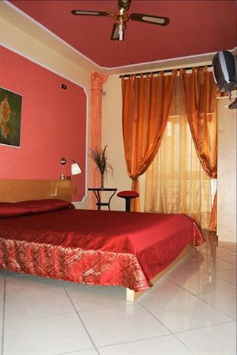 B&B Civico 8 Помпей Екстериор снимка